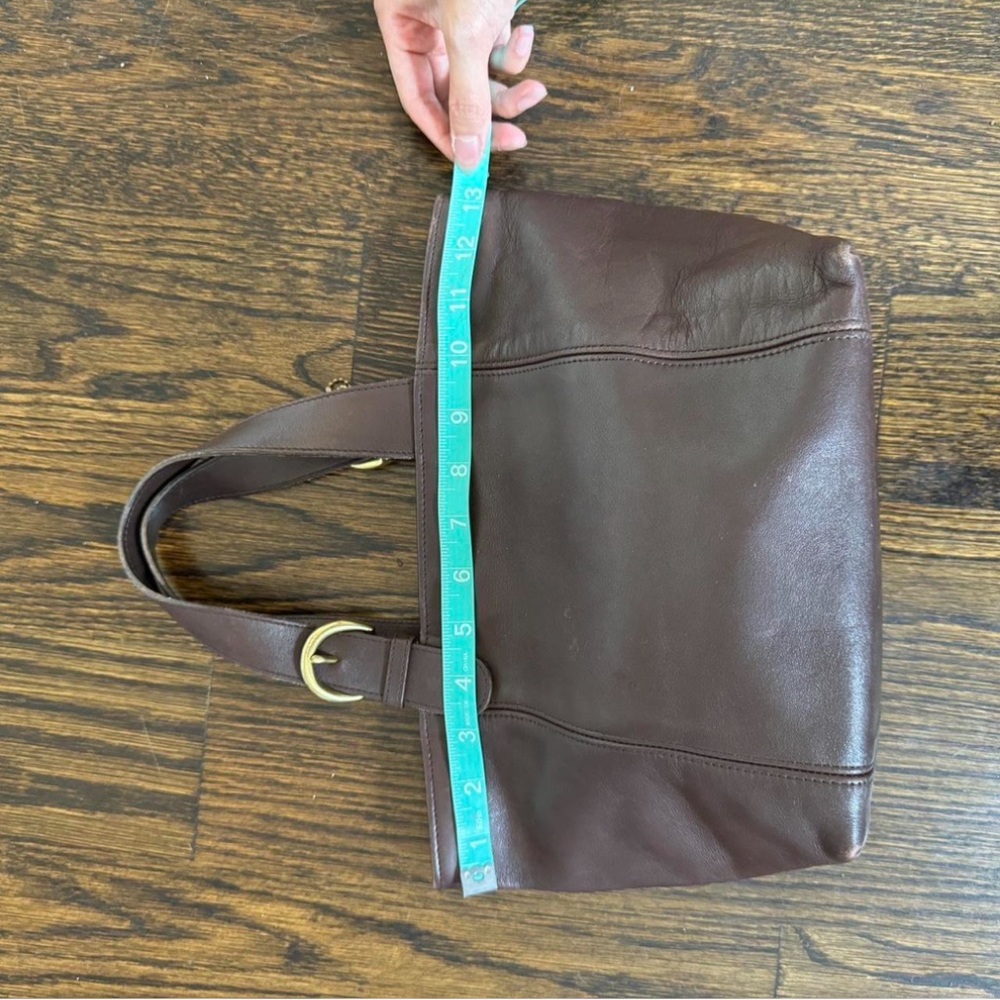 Vintage Brown Coach Leather Tote Bag with Gold Accents - Picture 7 of 8